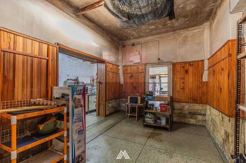Venta casa 2 dor/local com. Peñarol fondo parrilla