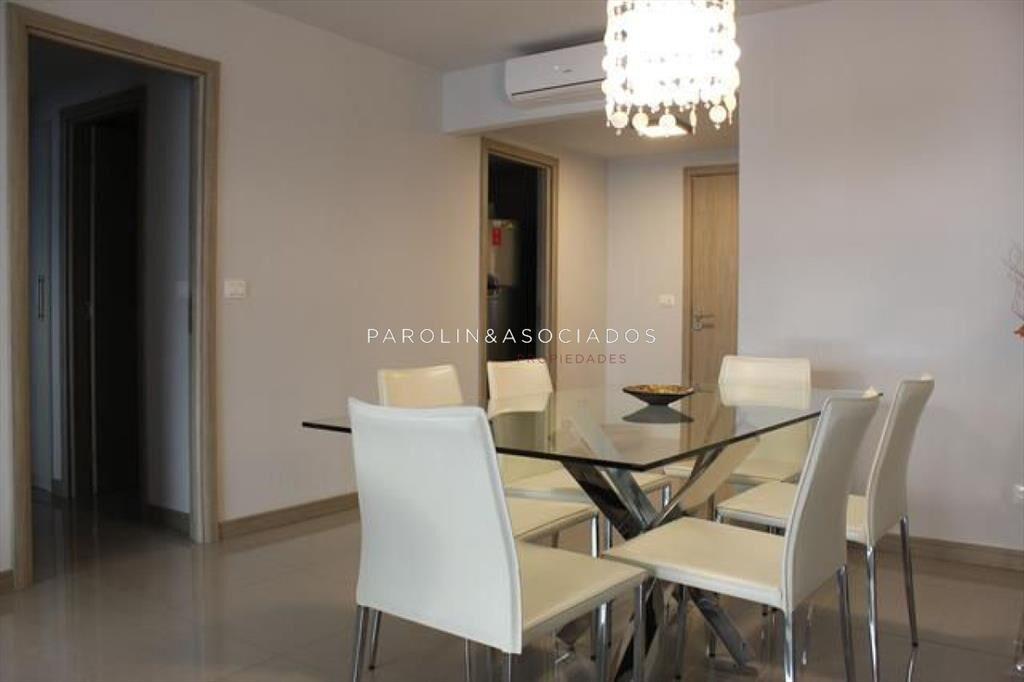 Apartamento en venta de 2 dormitorios en Onix,