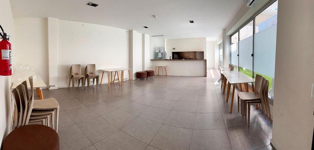 Apartamento en venta 2 dormitorios cochera patio zonas verd