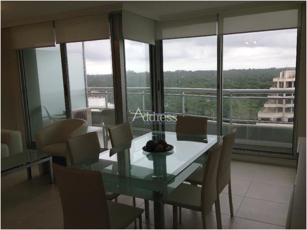 Apartamento en Brava, 2 dormitorios Alquiler