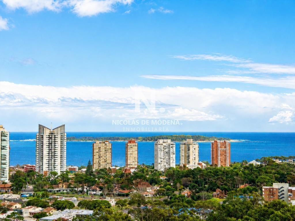 Departamento de 1 dormitorio en venta ,piso alto.