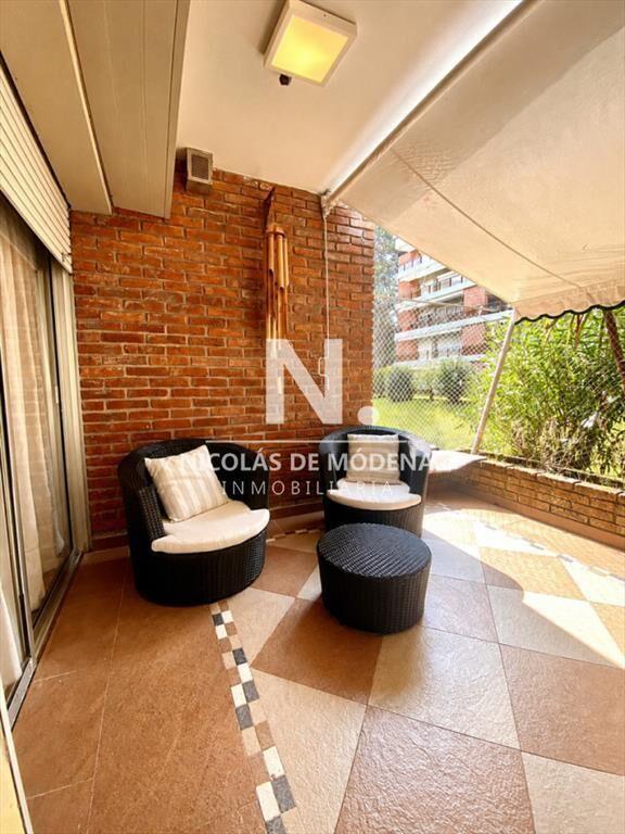 Vende apartamento de 4 dormitorios en Mansa, con