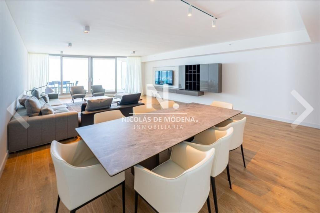 En venta apartamento con vista al mar de 3 en del