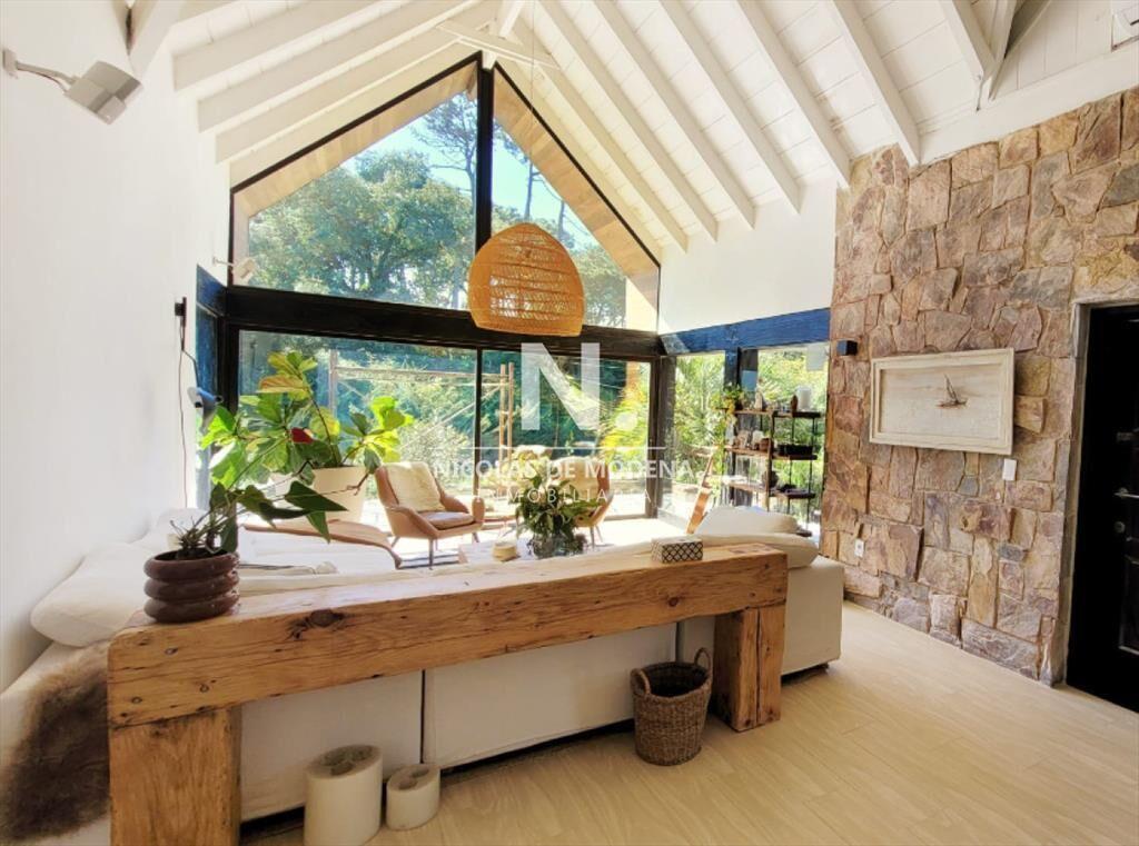 Vende casa de 3 dormitorios en  San Rafael, Punta del Este