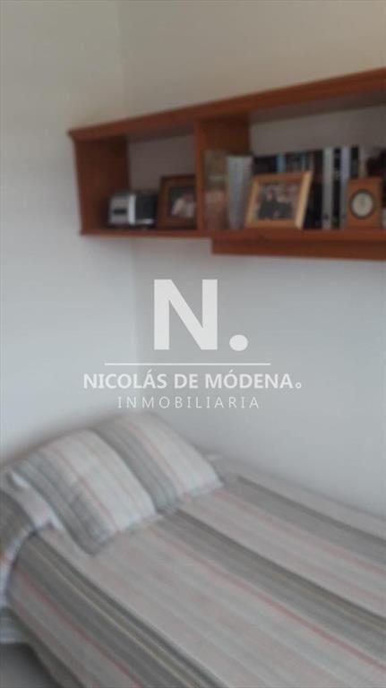Departamento de 4 dormitorios + dependencia en al