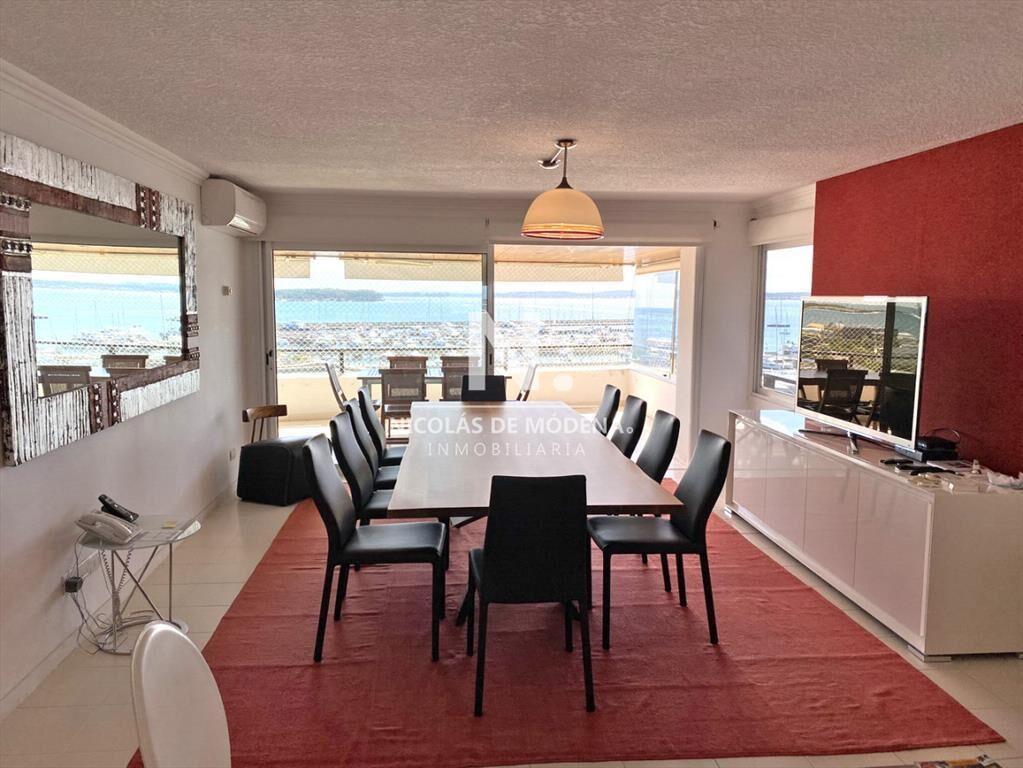 Apartamento en Venta de 3 dormitorios en el , del