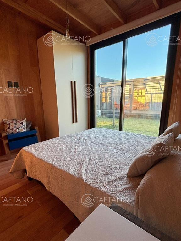 Alquiler anual o temporal casa 3 dormitorios. La Juanita, J