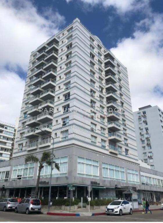 Apartamento en venta de 1 dormitorio en Lux Punta