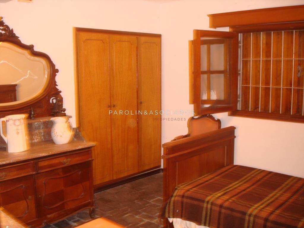 Casa en venta de 2 plantas en Punta del Este.