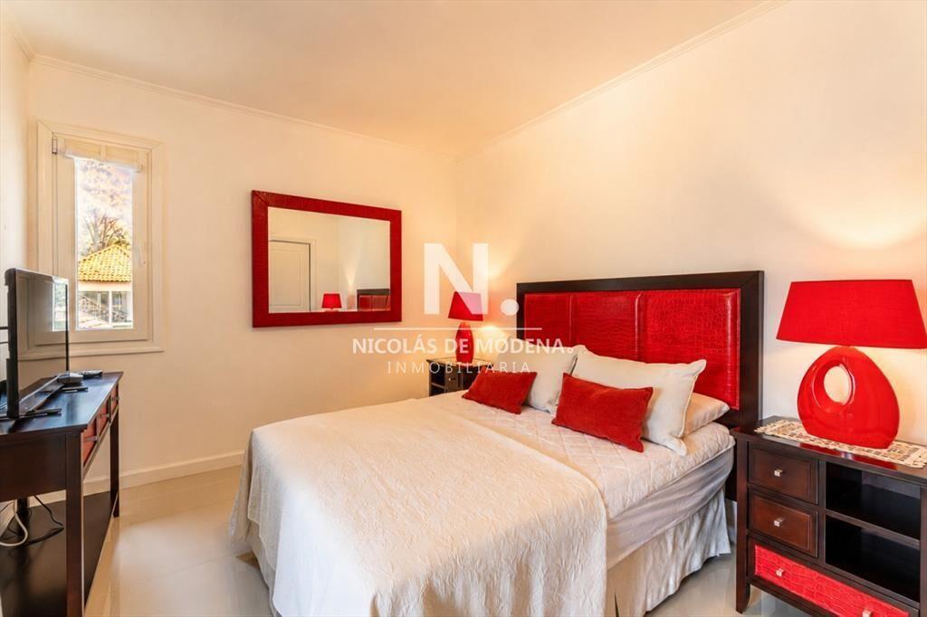 Vende apartamento de 1 dormitorio, en Solanas
