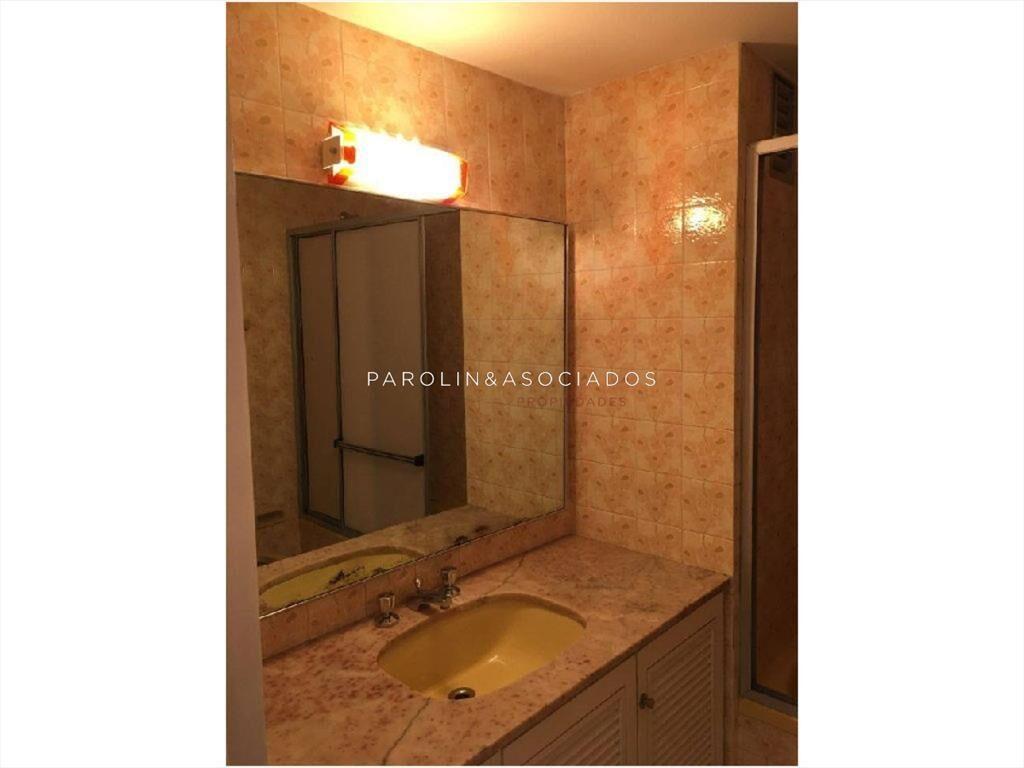 Apartamento en Peninsula, 3 dormitorios *