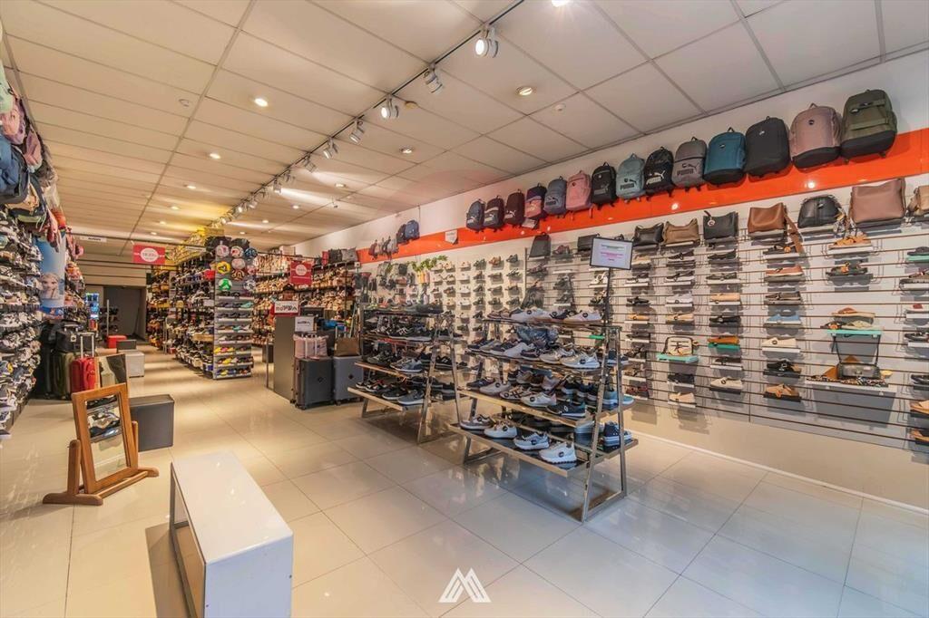 ALQUILER Local Comercial en Goes