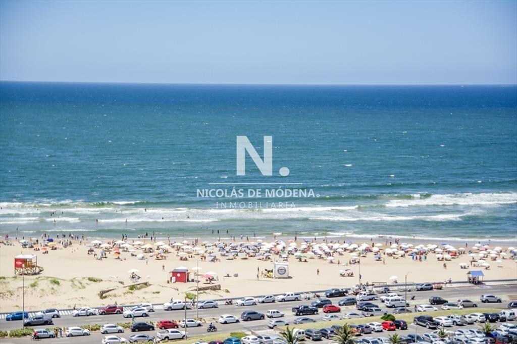 APARTAMENTO EN VENTA CON VISTA BRAVA, EXCELENTE