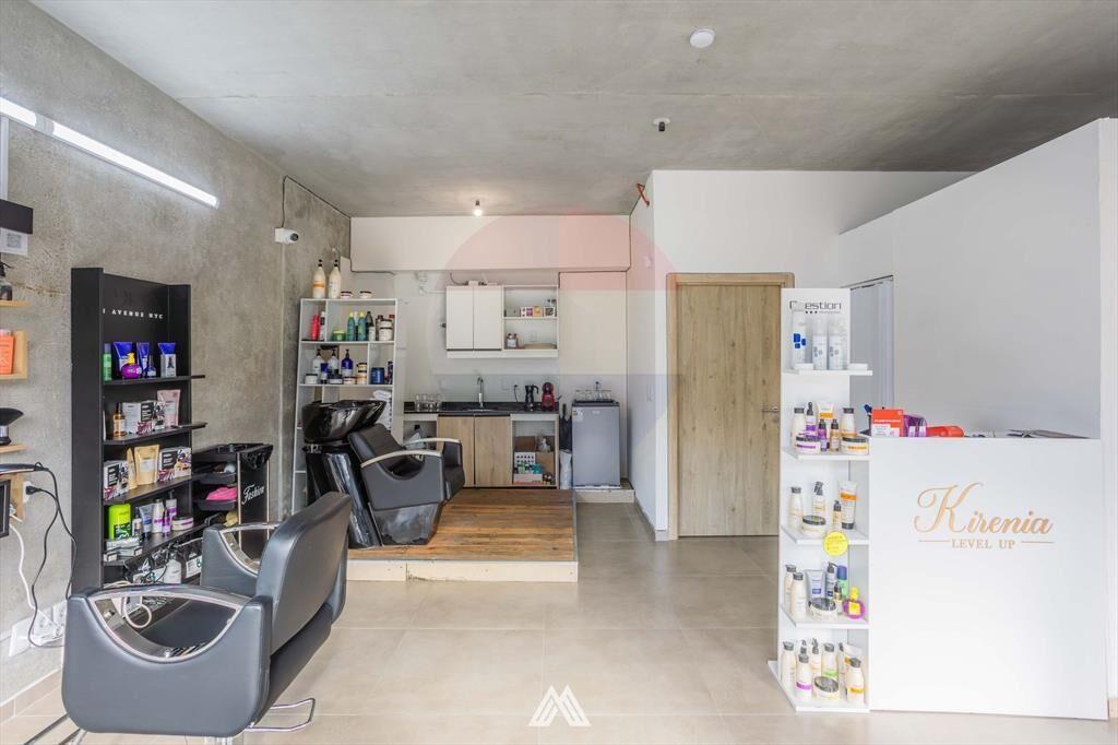 VENTA LOCAL COMERCIAL CON RENTA 6,5% TRES CRUCES