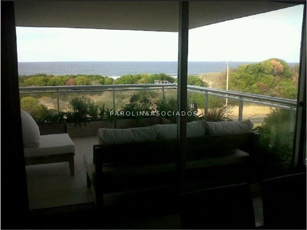 Apartamento en venta de 3 dormitorios en Terrazas