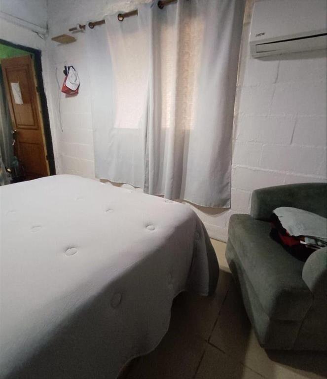 Casa de 3 dormitorios con terreno