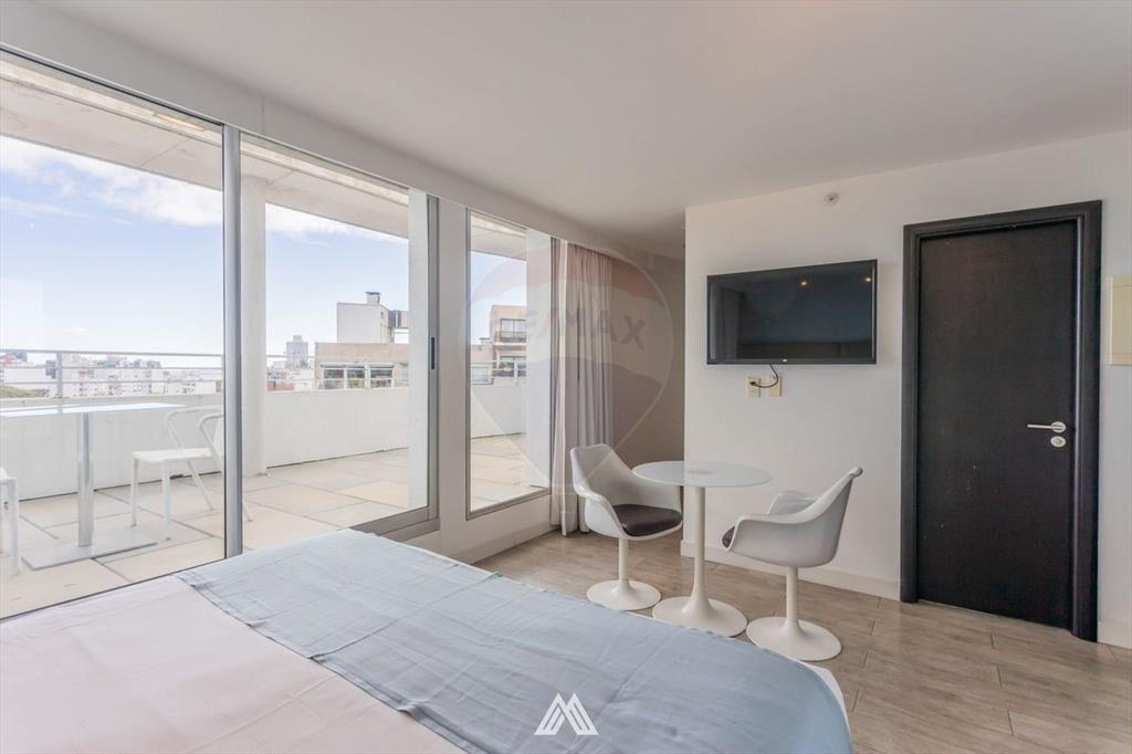 VENTA-mono penthouse terraza y gge-Pta CARRETAS