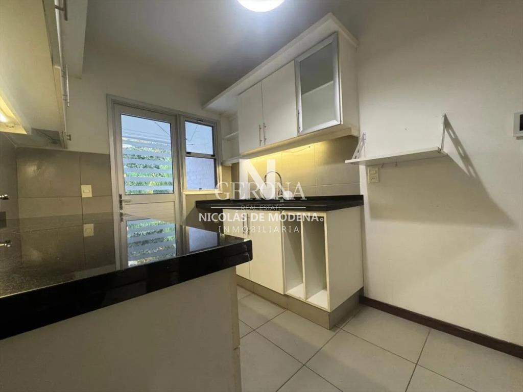 Venta Apartamento de 3 Dormitorios Con Jardin y