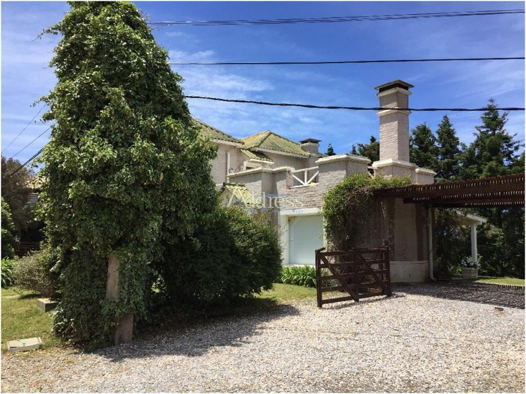 Casa en Rincón del Indio, 3 dormitorios *