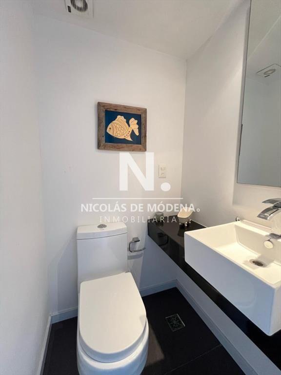 En venta apartamento de 2 dormitorios en suite en