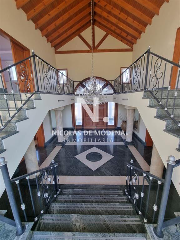 Espectacular Mansion frente al mar, Playa Mansa.