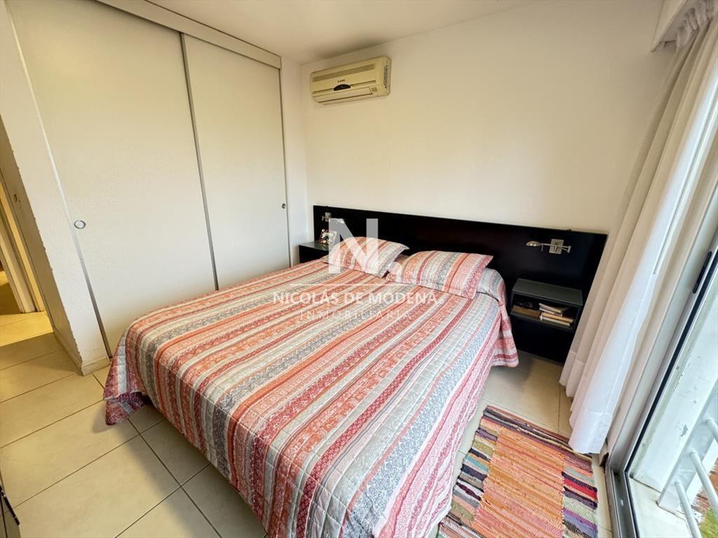 Venta apartamento 3 dormitorios. Playa mansa, del