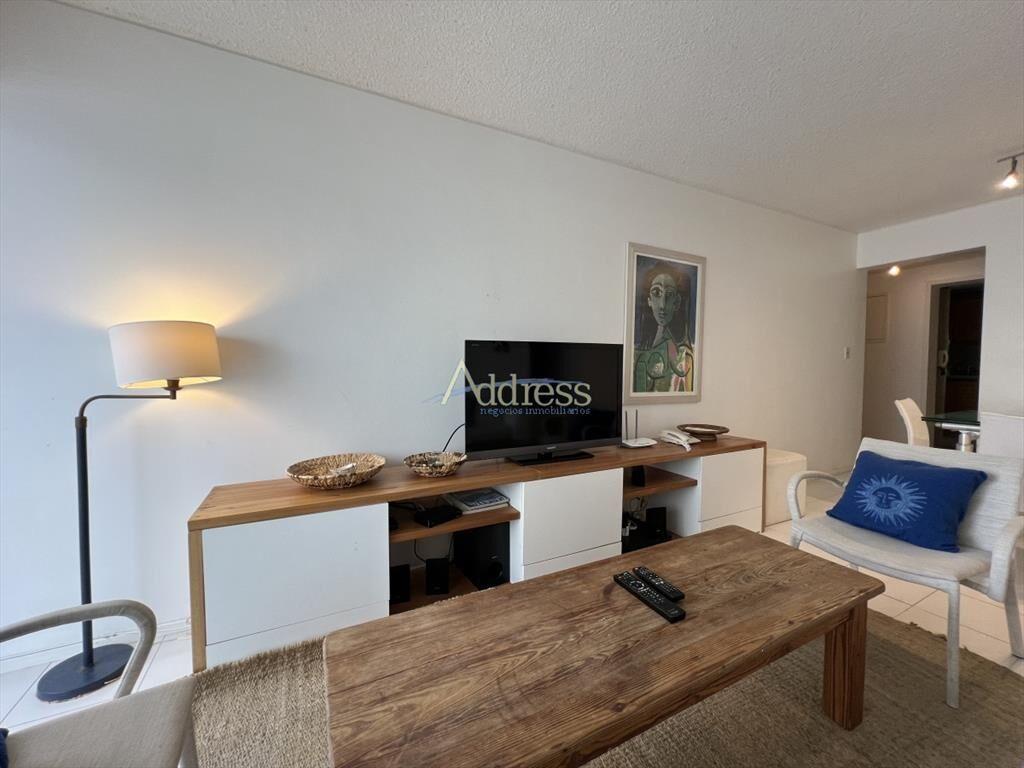 APARTAMENTO EN BRAVA CON VISTAS Y SERVICIOS