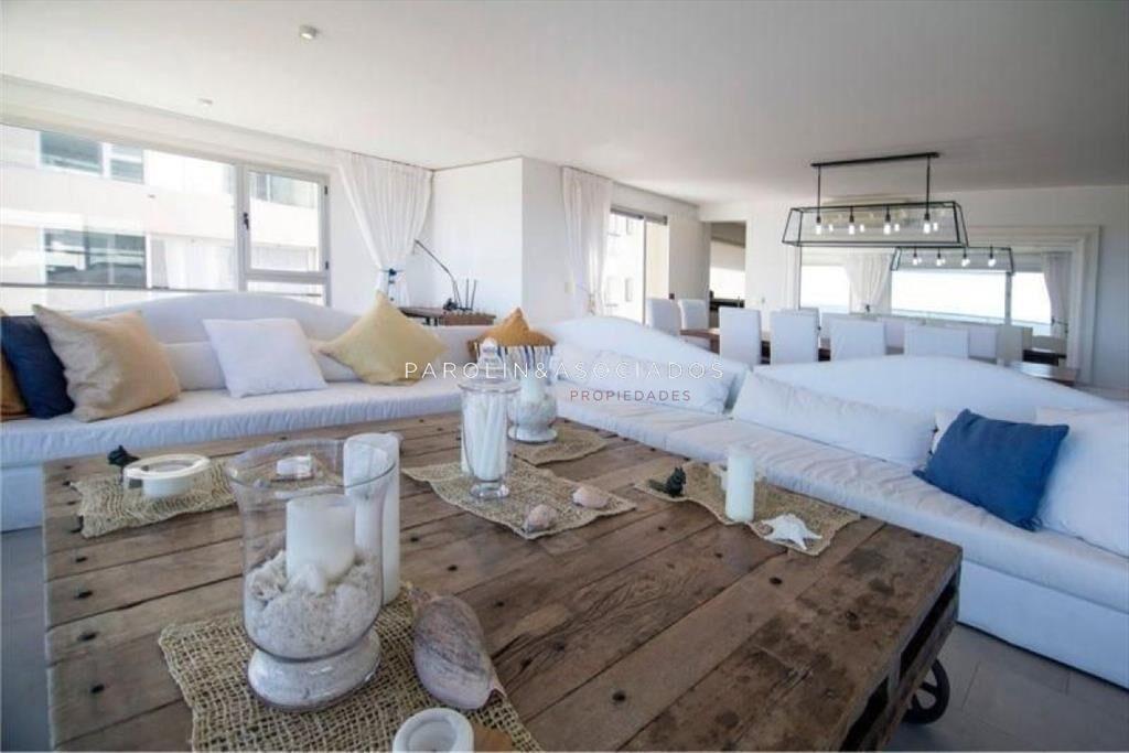Apartamento en venta de 3 dormitorios en Terrazas