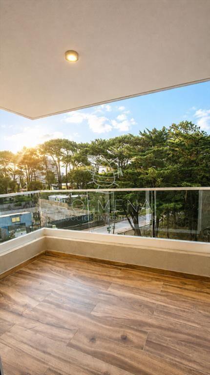 Apartamento de 1 dormitorio en venta, con vista a