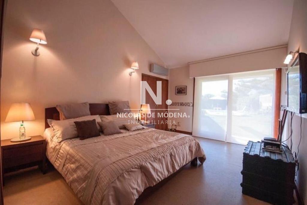 Excelente casa en venta y alquiler - Playa Mansa