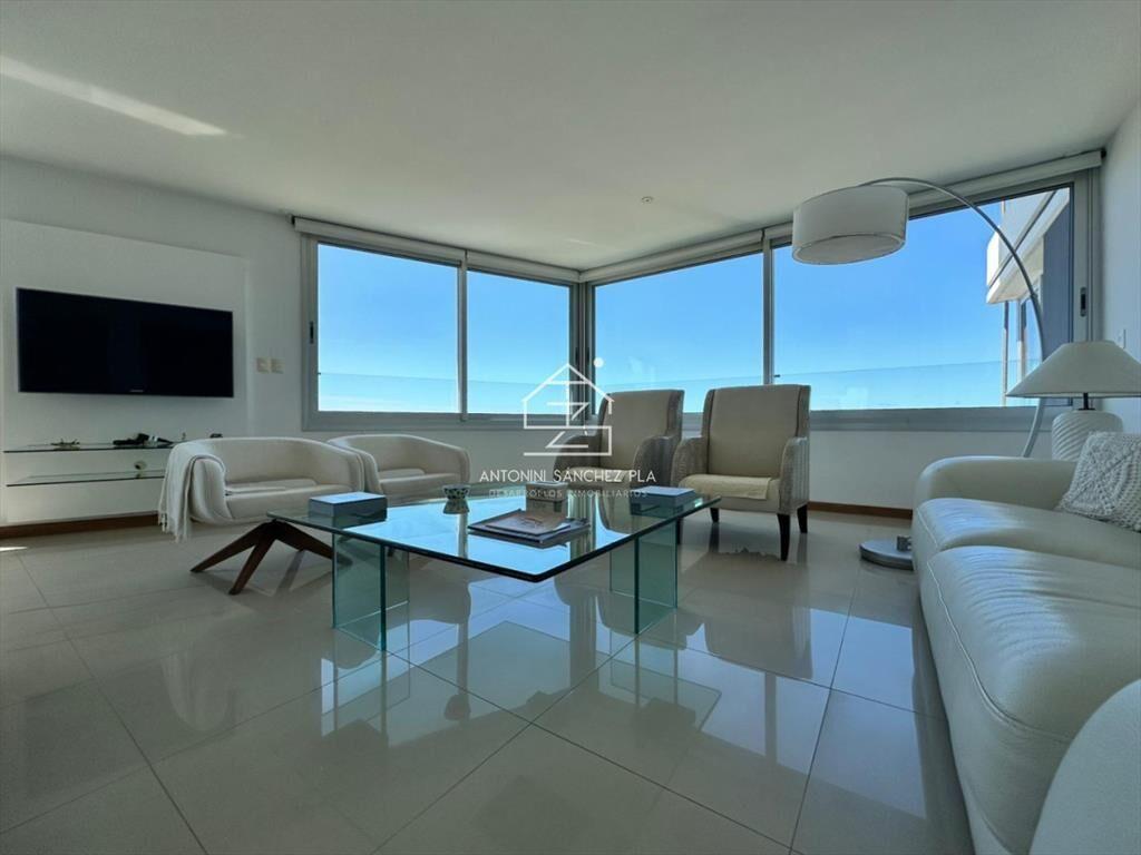 venta y alquiler Apartamento en primera línea Brava