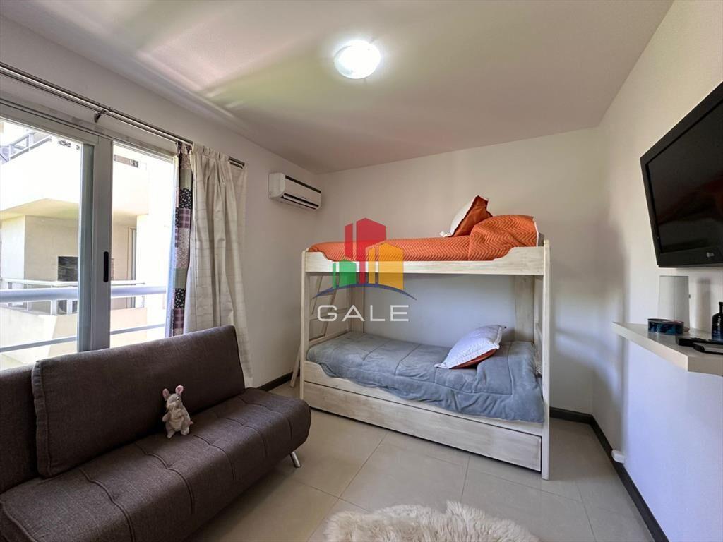 En alquiler apartamento de 2 dormitorios con Parrillero pro
