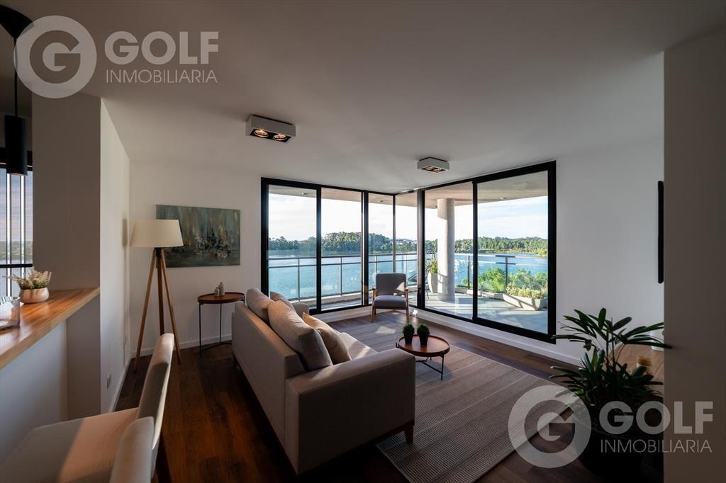 Venta apartamento de 3 dormitorios con vista al lago en Bar