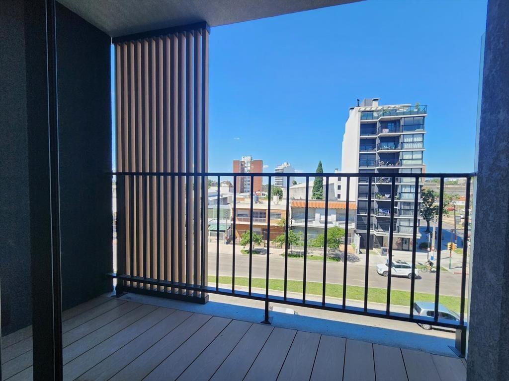 Alquiler Apartamento a Estrenar en La Blanqueada Con Garaje