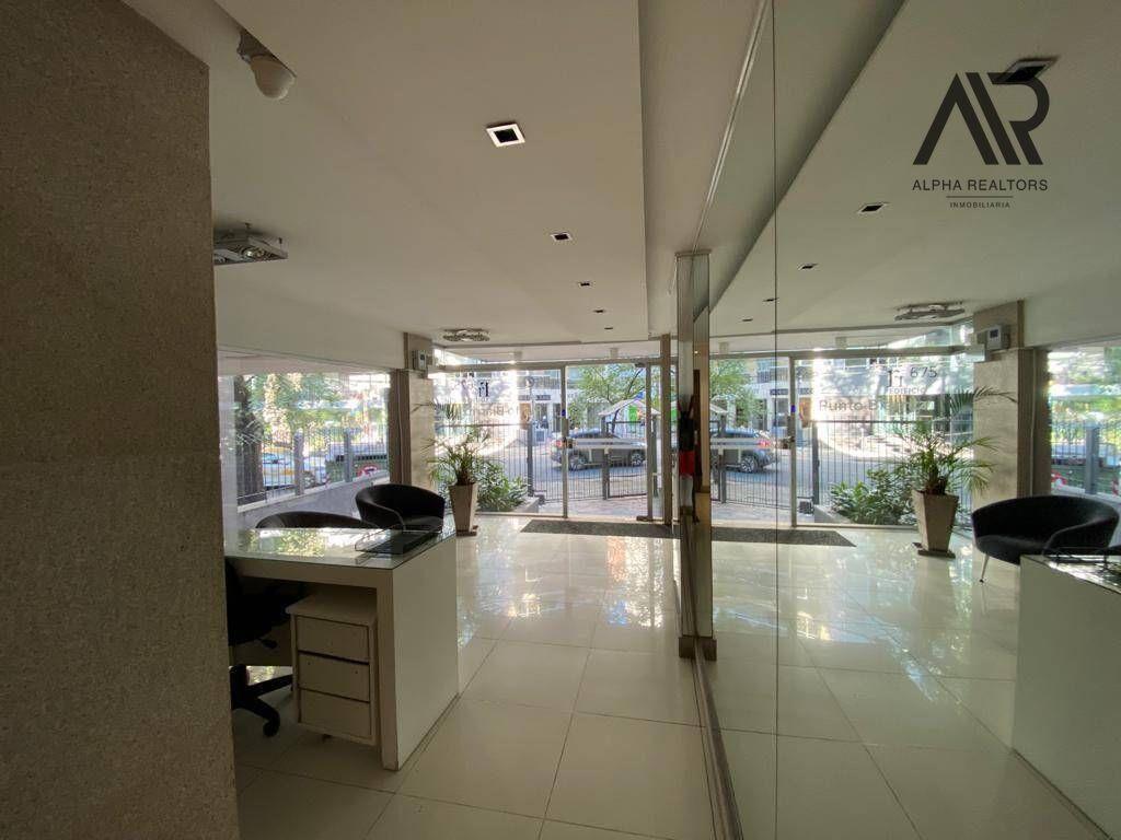 Apartamento en venta c/ cochera en Punta Carretas