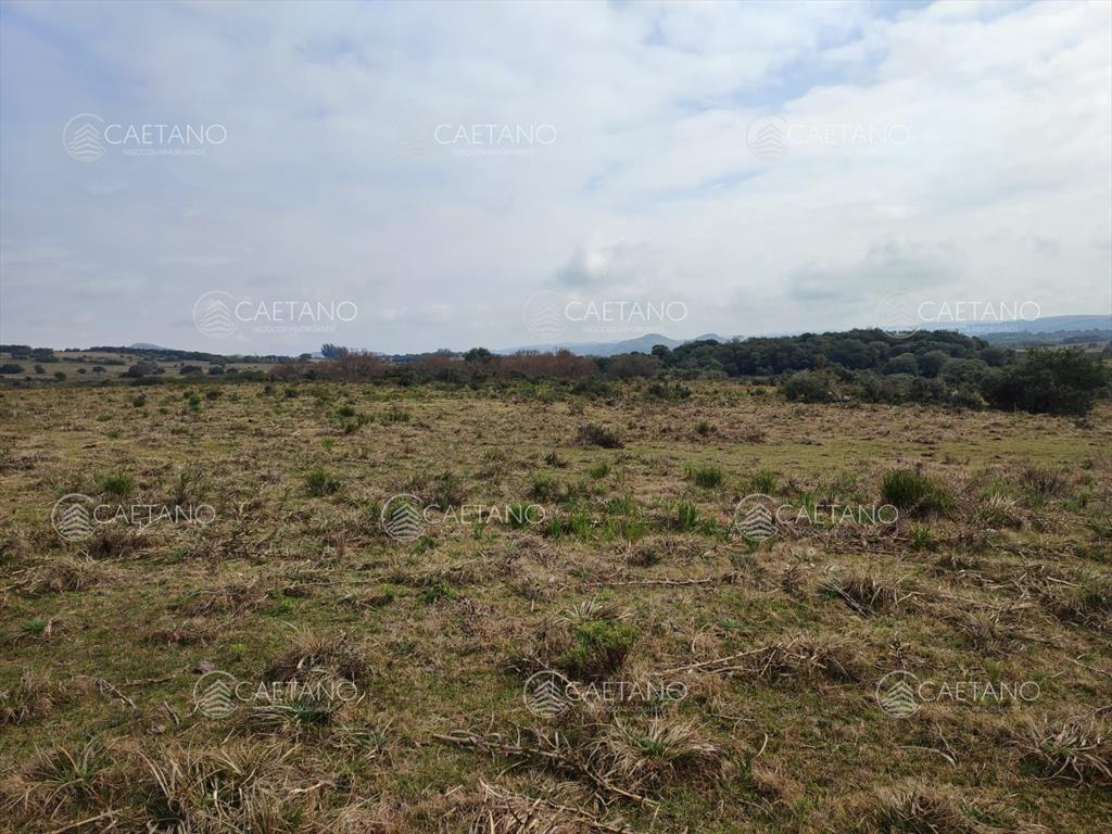Venta chacra con costa arroyo. Ruta 12 Maldonado