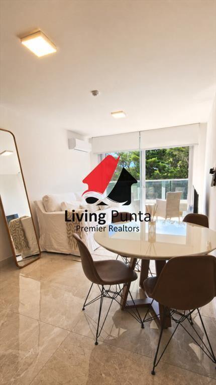 Apartamento de 1 dormitorio en venta, con vista a