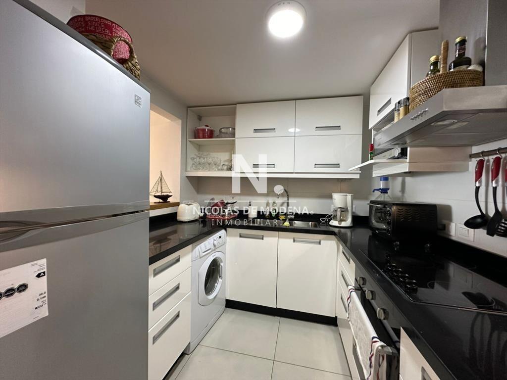 Vende departamento en Azure tower, playa mansa de