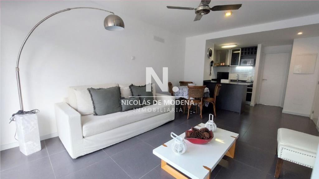 Apartamento de 2 dormitorios en Península, a del