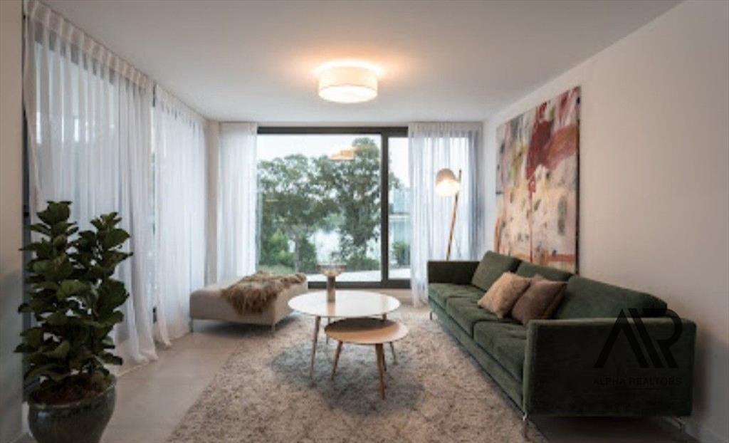 Apartamento en venta de 2 dormitorios c/ cochera en Aero...