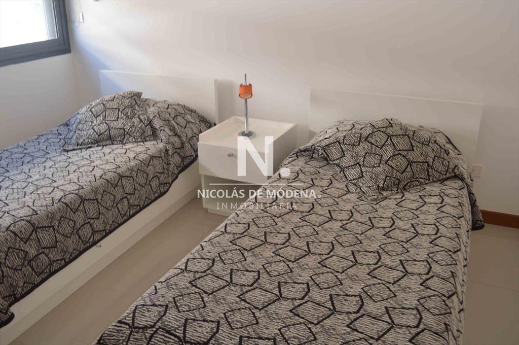 Apartamento en BRAVISSIMA 6,  En Venta, Brava, Punta del Es