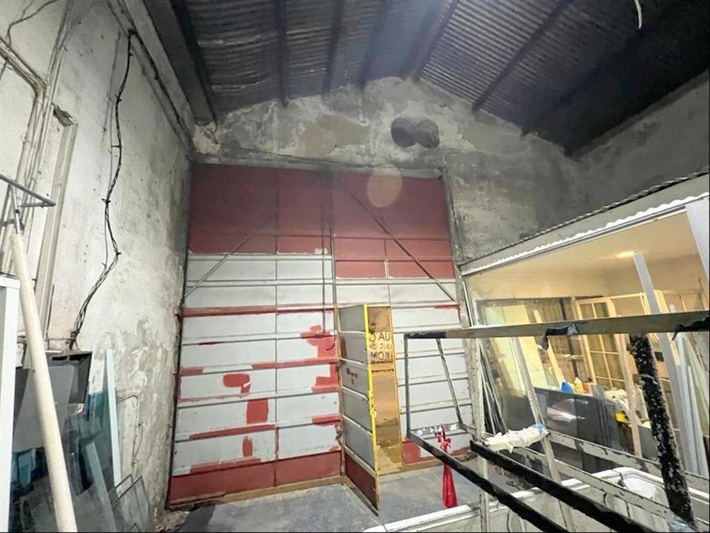 Local en venta en Amézaga y Av. General Flores 250m2