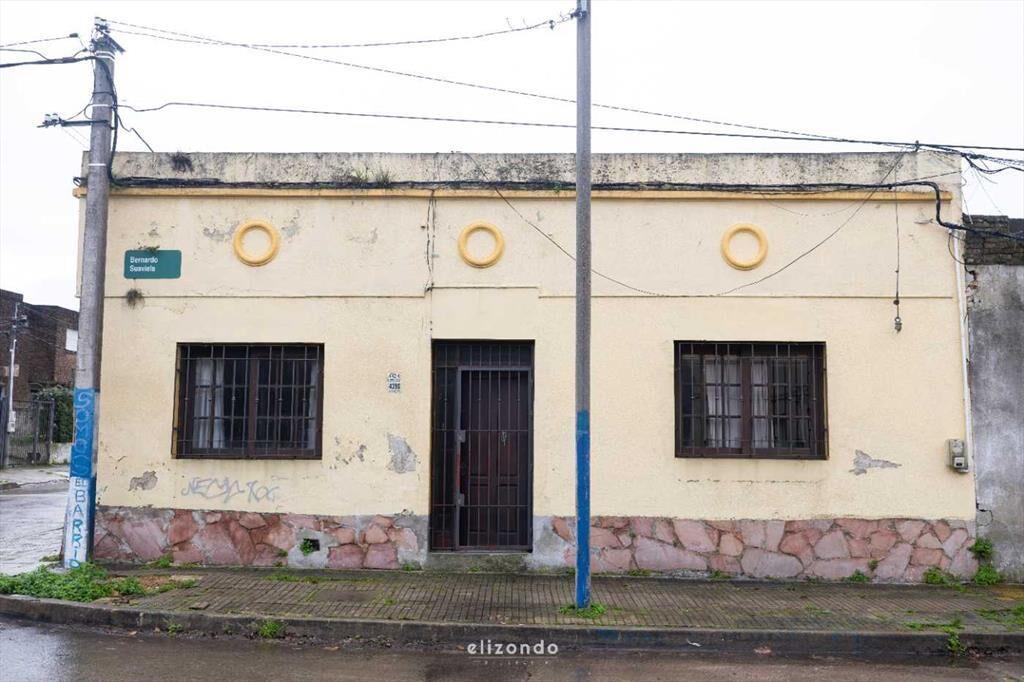 VENTA CASA 3 DORMITORIOS CON PATIO