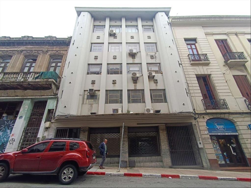 VENTA - OFICINA - CIUDAD VIEJA