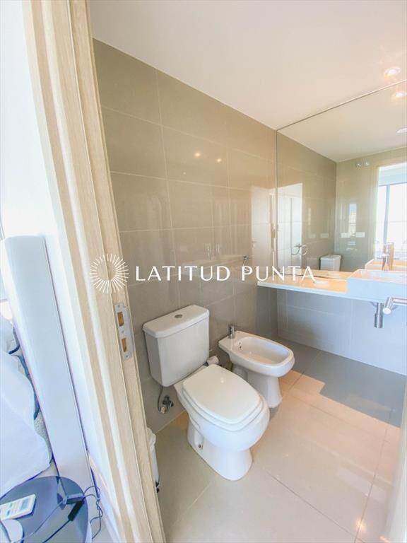 Piso alto con vista brava, dos suites