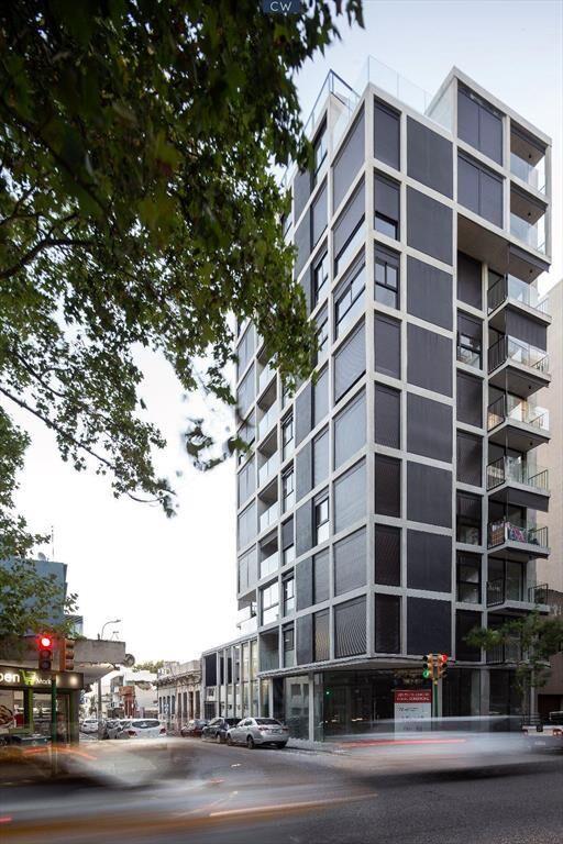 VENTA CON RENTA-LOCAL COMERCIAL-PARQUE RODÓ