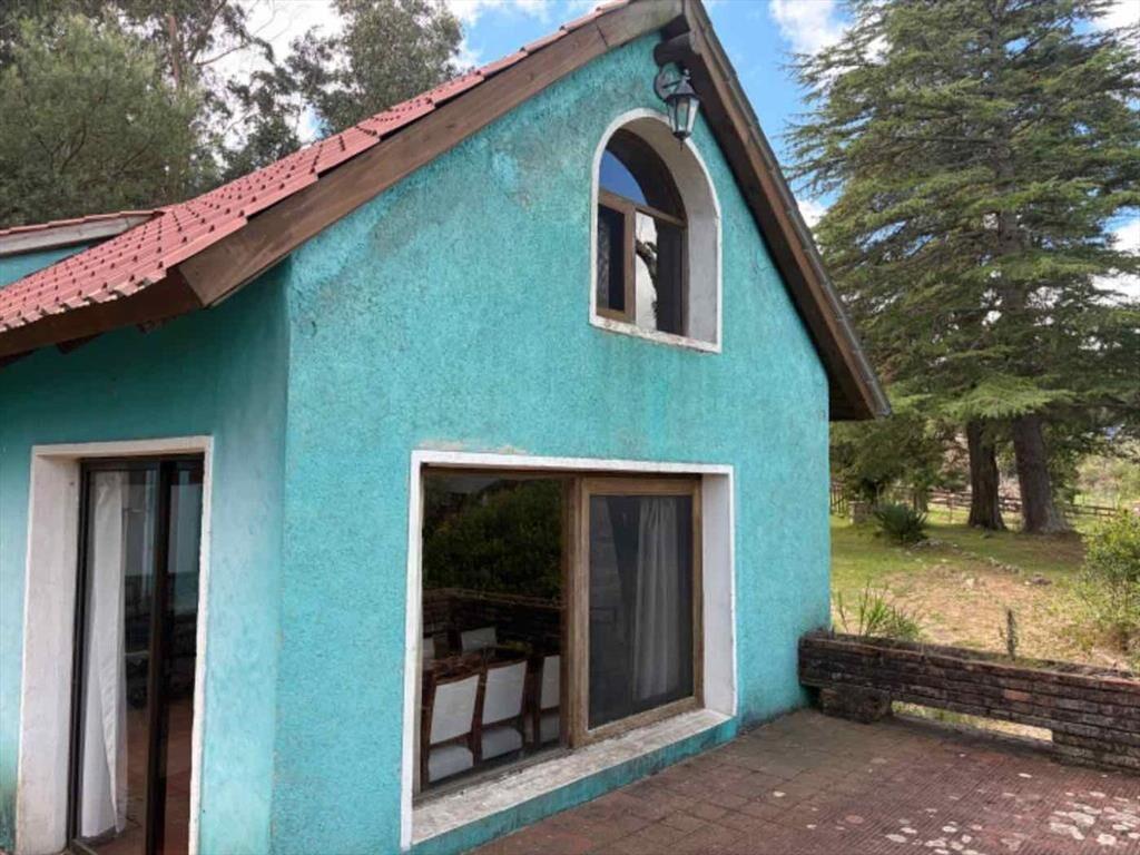 VENDO O PERMUTO CASA EN VILLA SERRANA