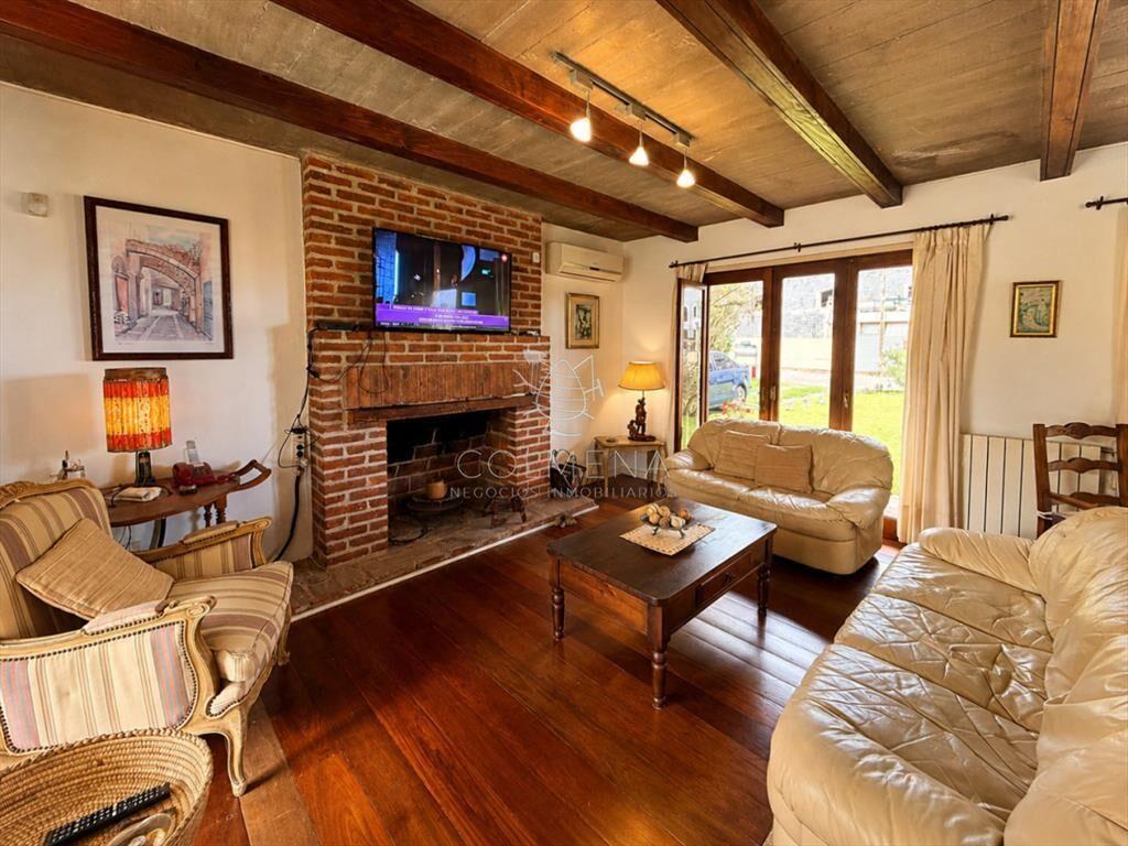 Vende hermosa casa en san rafael , cerca del mar,