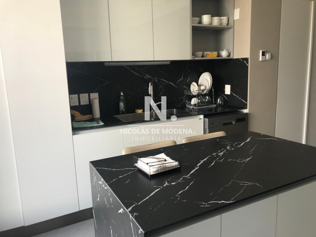 Hermoso apartamento en venta frente al mar, Torre Venetian