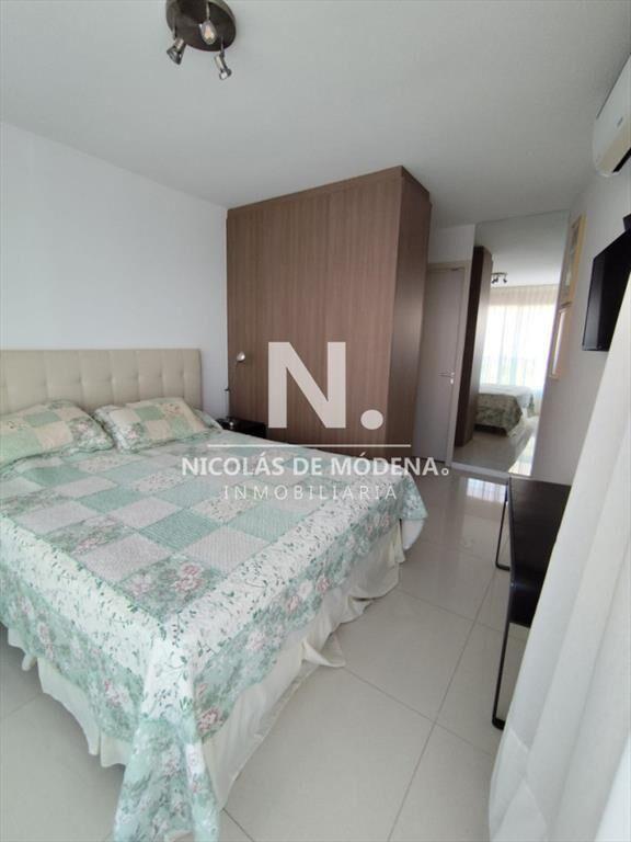 Apartamento en Venta de 3 dormitorios, Roosevelt
